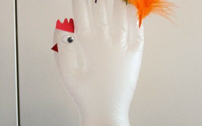 Atelier fabrication de poules de Pâques à la médiathèque mercredi 23 avril